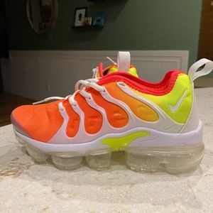 Nike Air Vapormax Plus (women’s/kids)